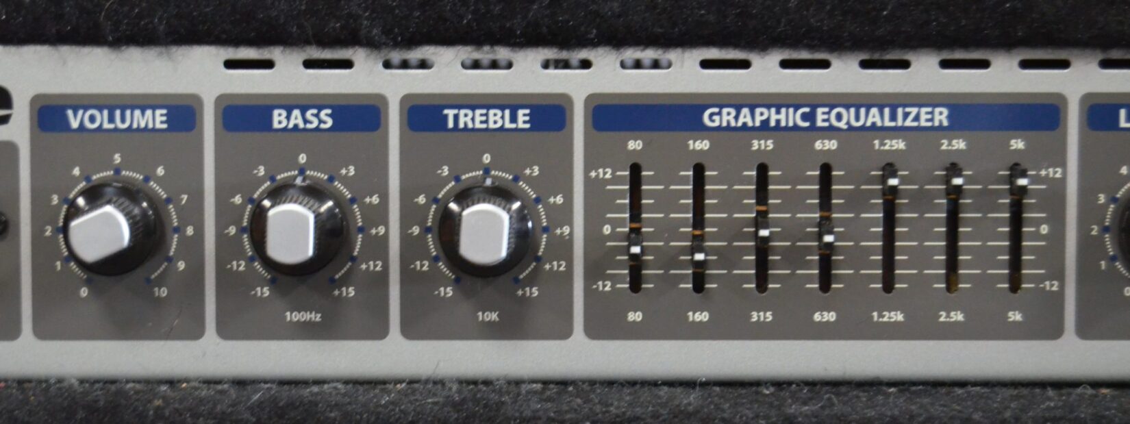 Hartke - A100 Bass Combo Amplifier 100w - Used - Image 7