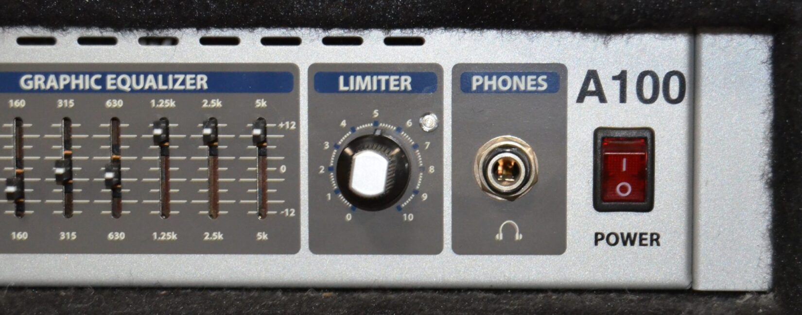 Hartke - A100 Bass Combo Amplifier 100w - Used - Image 8