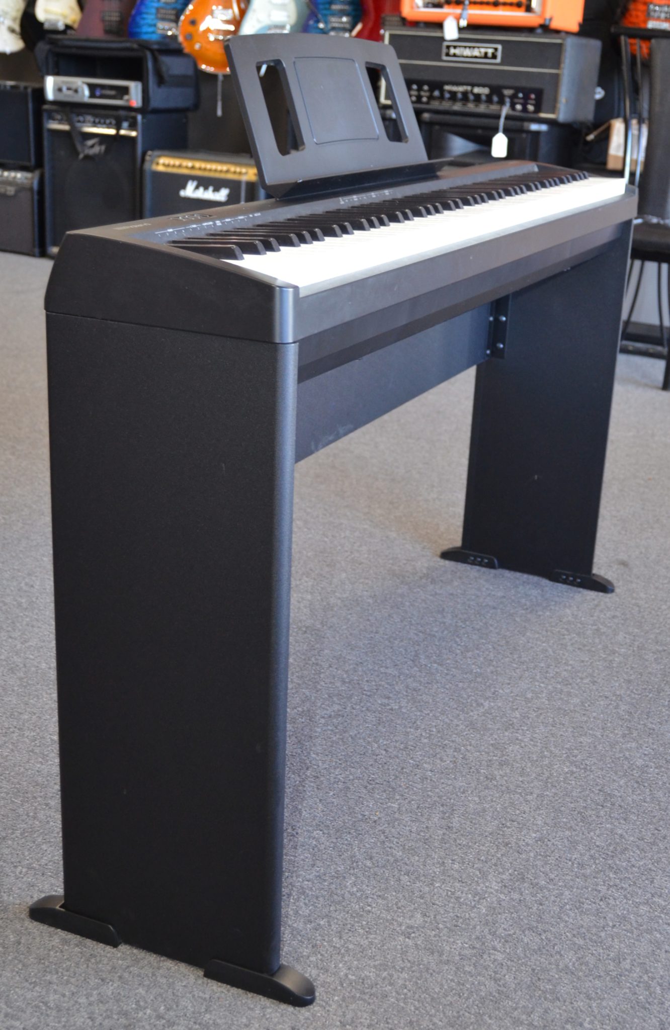 Roland - FP-10 Weighted Action 88 Key Electric Piano with Stand - Used
