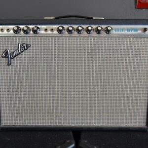 Fender - 1977 Vintage Deluxe Reverb Combo Amplifier - Used