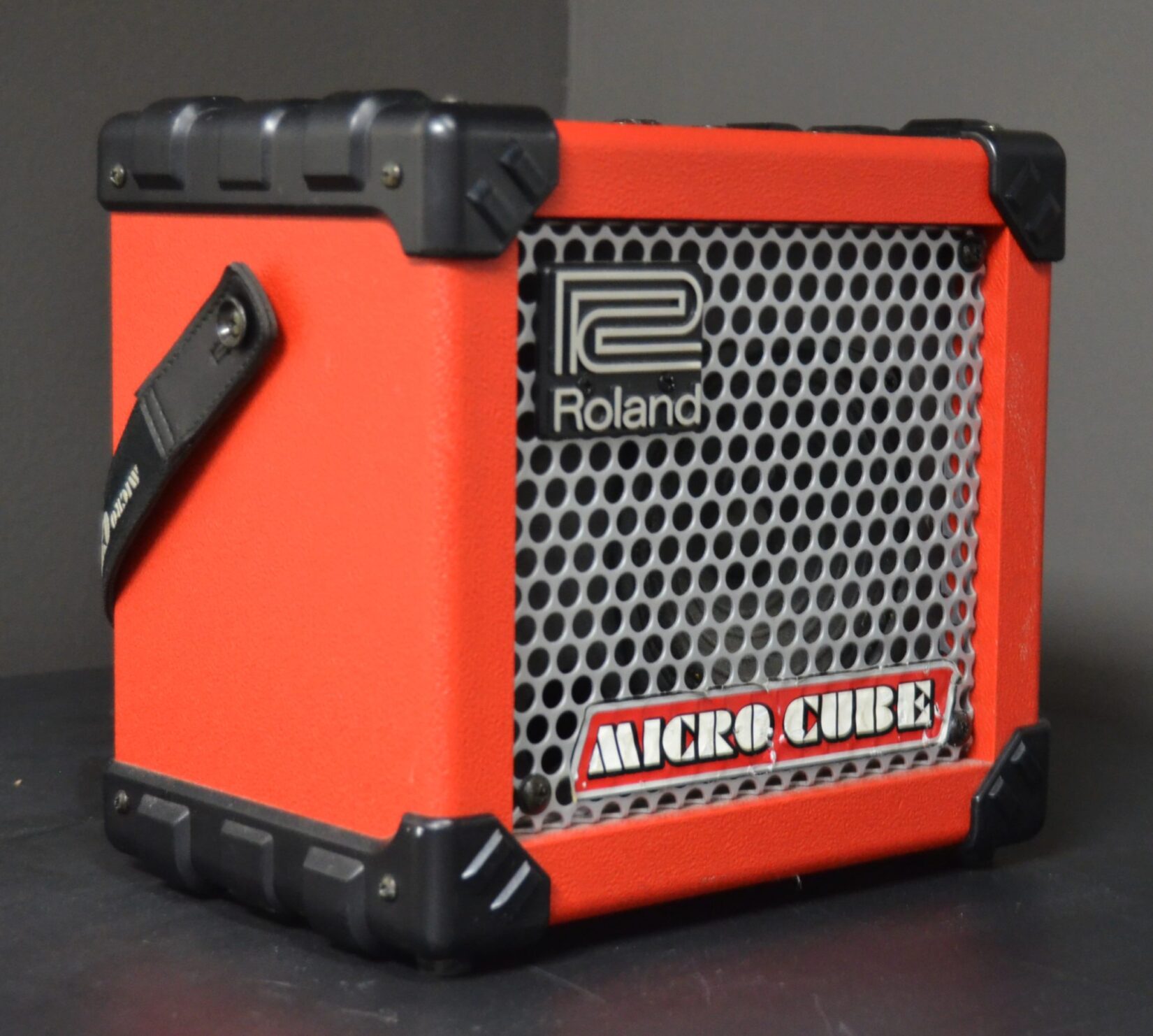 Roland - Micro Cube Portable Guitar Combo Amplifier - Used - Image 2