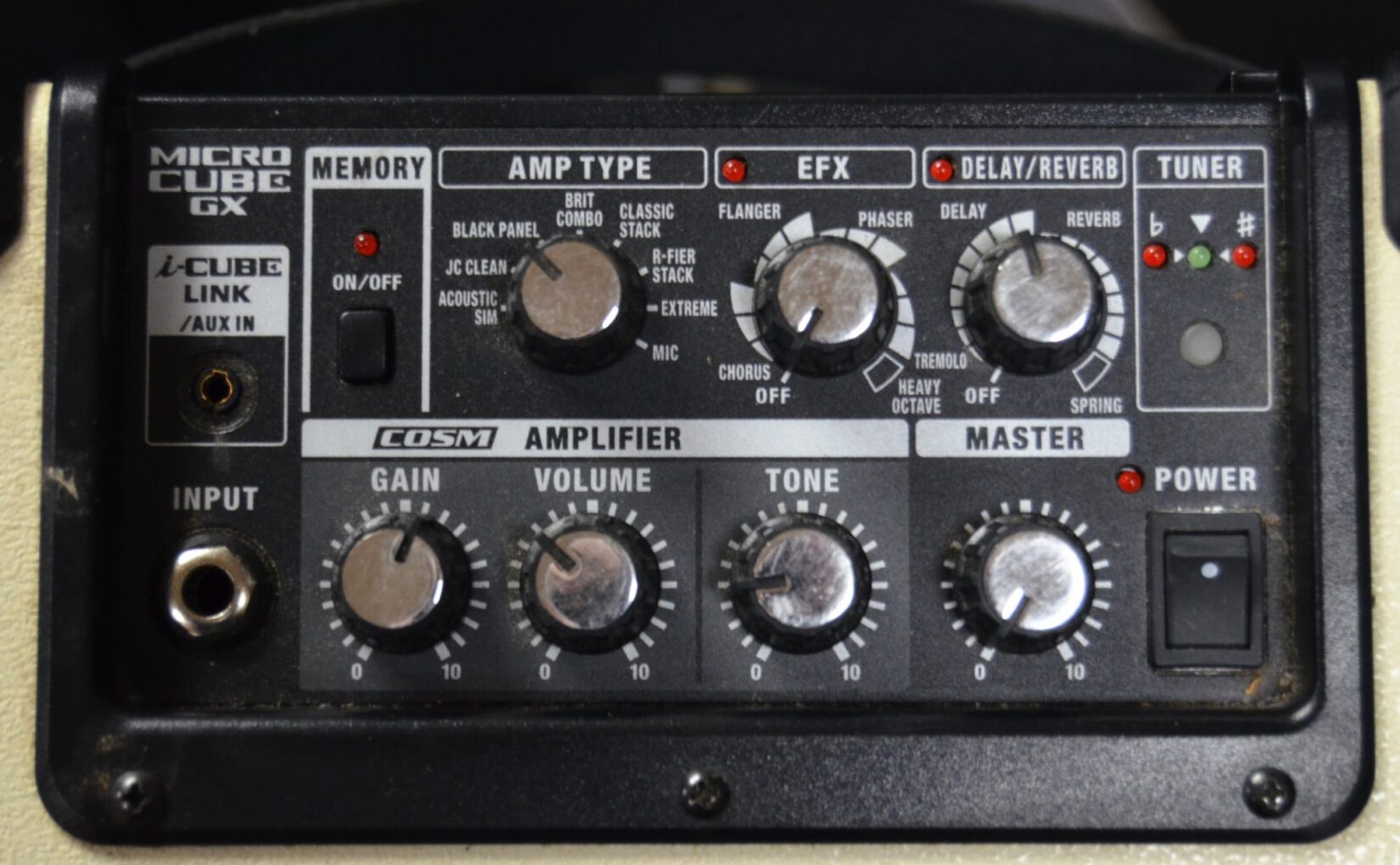 Roland - Micro Cube Portable Guitar Amplifier - Used - Image 2