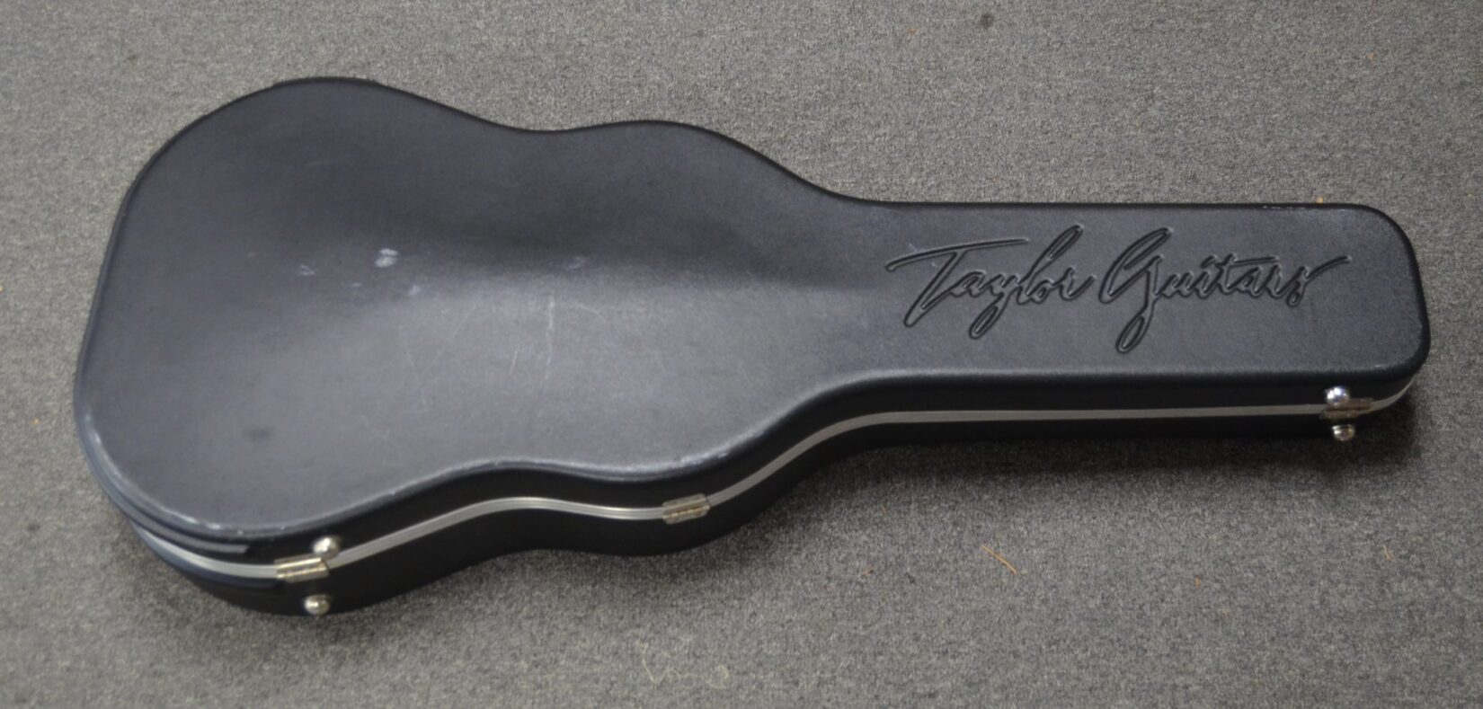 Taylor - 310 Acoustic Dreadnaught Guitar w/ OHSC - Used - Image 11