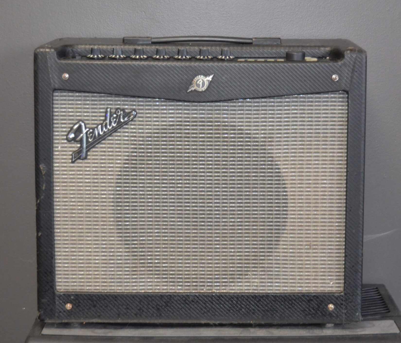 Fender - Mustang III Guitar Modeling Combo Amplifier w/ Foot Switch - Used
