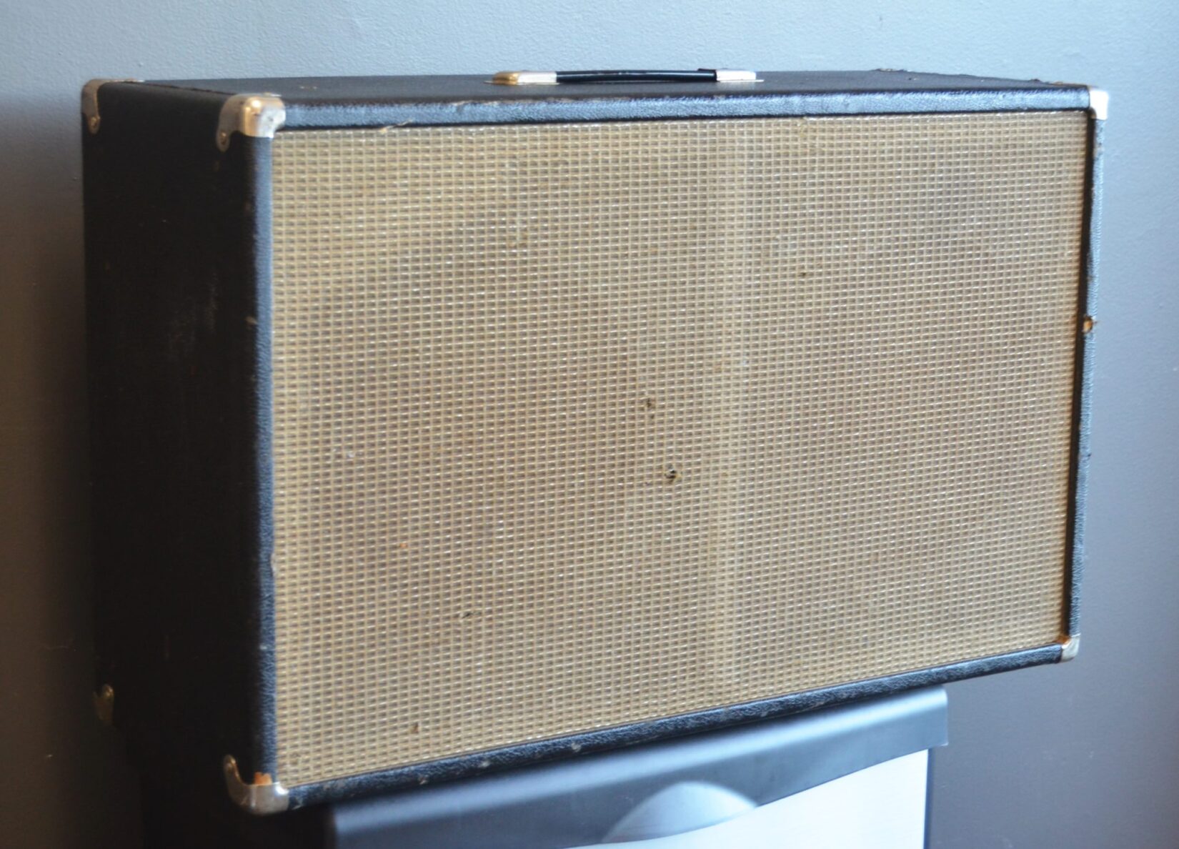 Fender - 2x12 Vintage Bassman Cabinet - Used - Image 2